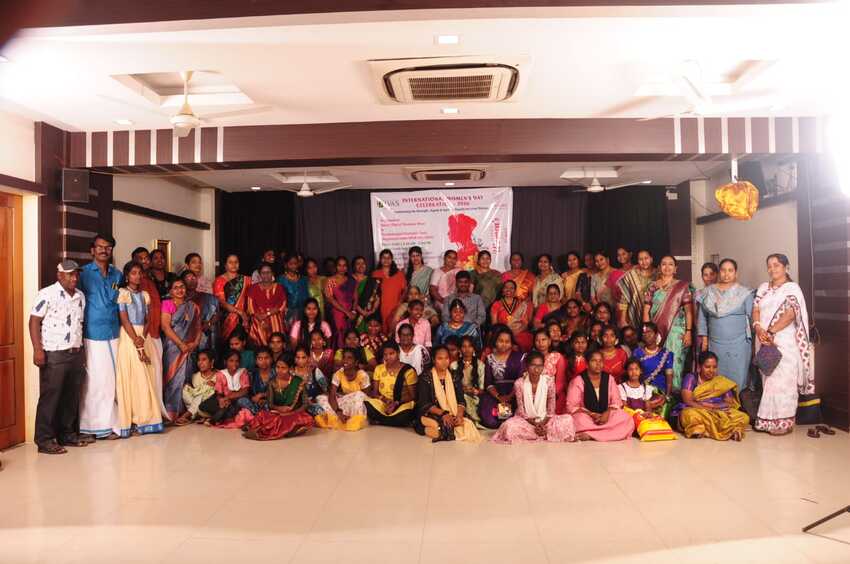 Group photo of participants, organisers, and guests at the International Women’s Day Celebration 2026 in Thanjavur, bringing together visually impaired women to celebrate empowerment, inclusion, and achievement Group photo of participants, organisers, and guests at the International Women’s Day Celebration 2026 in Thanjavur, bringing together visually impaired women to celebrate empowerment, inclusion, and achievement