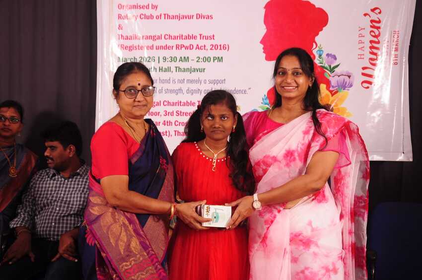 Visually impaired student receiving a gift during the International Women’s Day Celebration 2026 in Thanjavur Visually impaired student receiving a gift during the International Women’s Day Celebration 2026 in Thanjavur